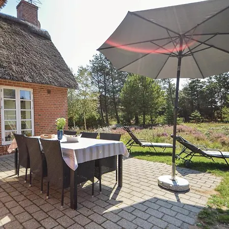 Praestekraven Romo * Romo