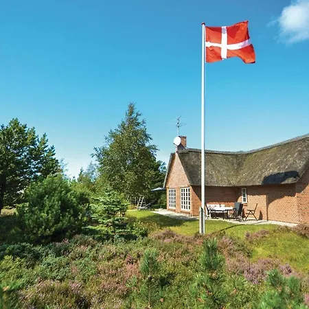 Praestekraven Feriehus